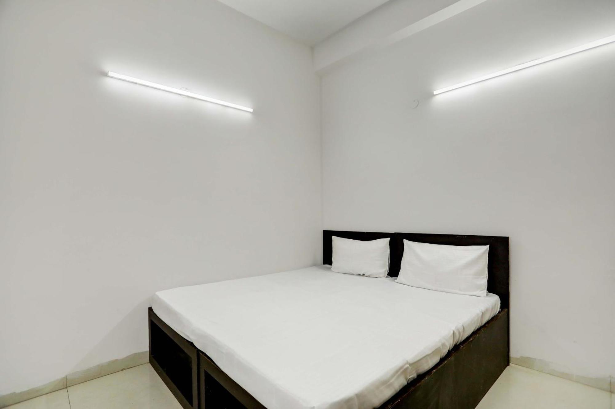 Aashiyana Homes New Delhi Exterior foto