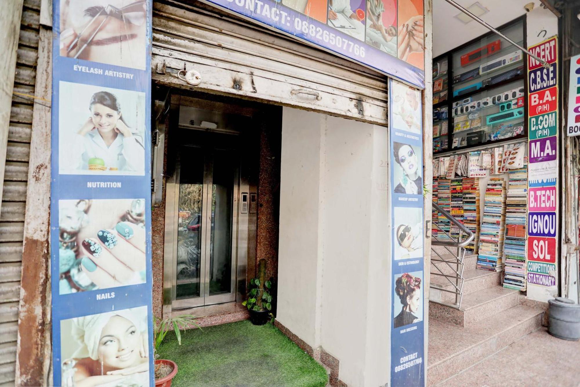 Aashiyana Homes New Delhi Exterior foto