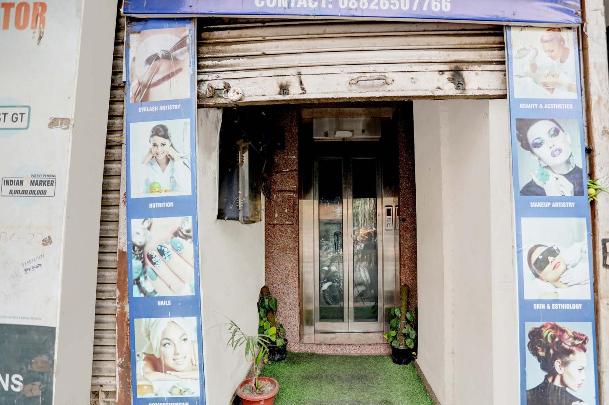 Aashiyana Homes New Delhi Exterior foto